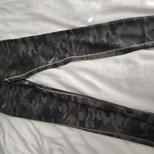 Electric Yoga Gray Camouflage Leggings